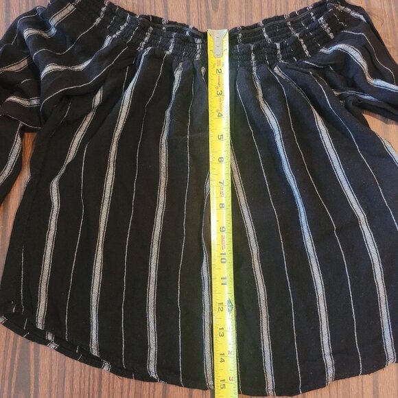 Socialite Off The Shoulder Top Long Sleeve Black White Womens Size XS XSmall - Picture 9 of 10